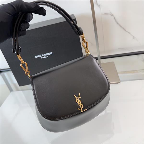 2026224192627119 800